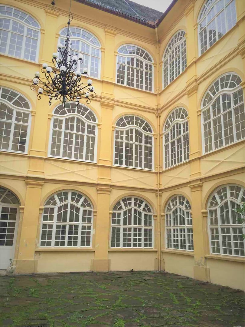 Anstreicherarbeiten im Schloss Premstätten